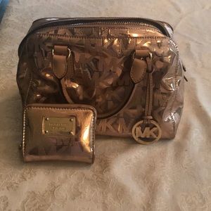 Michael kors purse and wallet